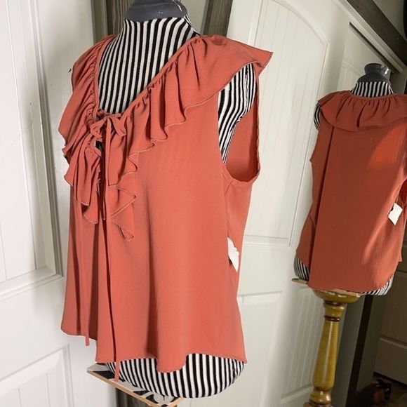 NWT Route 3 tie up shirt with ruffle neck line - Picture 4 of 10